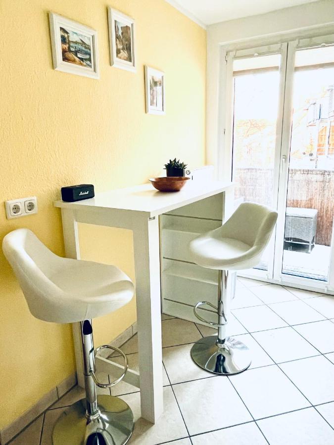 Modernes 3 Zimmer Apartment - Luise- Mit Wlan, Balkon Und Smart-Tv In City-Nahe! Erfurt Exterior foto