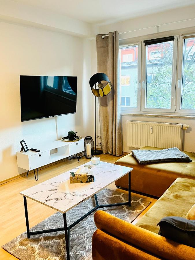 Modernes 3 Zimmer Apartment - Luise- Mit Wlan, Balkon Und Smart-Tv In City-Nahe! Erfurt Exterior foto