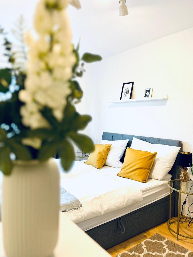 Modernes 3 Zimmer Apartment - Luise- Mit Wlan, Balkon Und Smart-Tv In City-Nahe! Erfurt Exterior foto